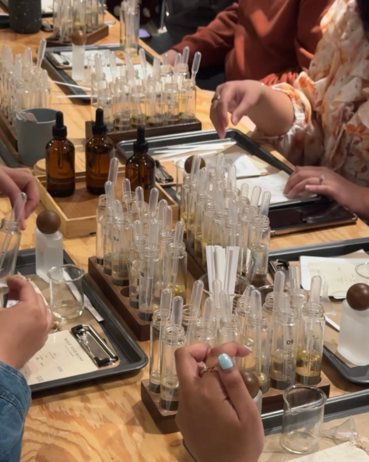 Perfume-Making Experience - Bubblemania Cafe Pop-Up